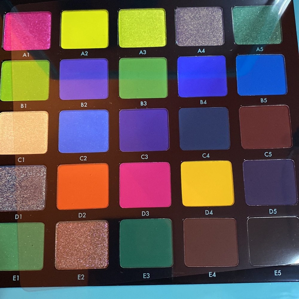 NORVINA Pro Pigment Palette Vol 2 NEW by Anastasia